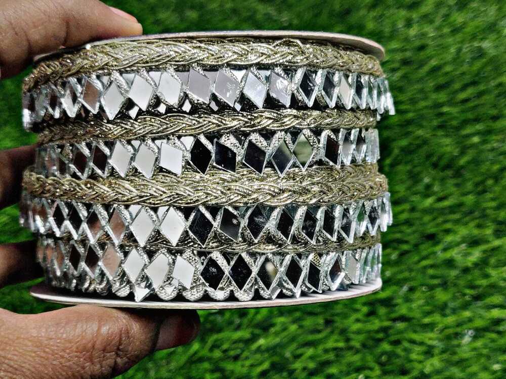 mirror lace