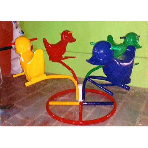 Duck Merry Go Round - Material: Frp