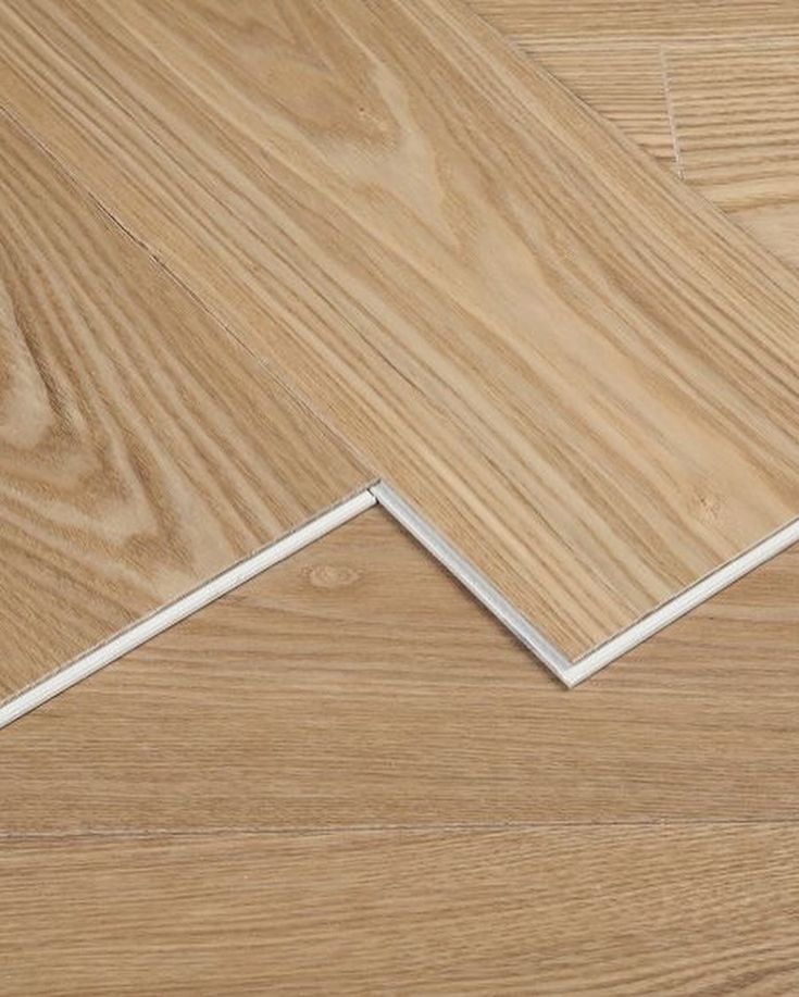Fireproof & Waterproof Spc Flooring - Wood Plastic Composite, 178mm Size, Brown Color, 4mm Thickness | Durable, Easy To Clean, Ideal For Commercial And Home Use
