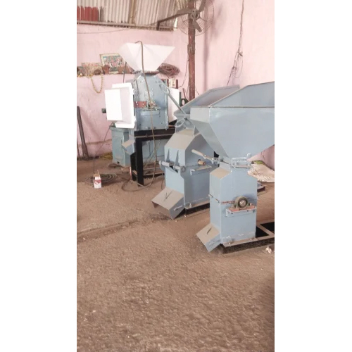 Cattle Feed Grinder Machine - Capacity: 1000 Kg/Hr