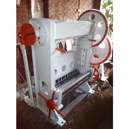 5Hp Metal Perforating Machine - Automatic Grade: Automatic