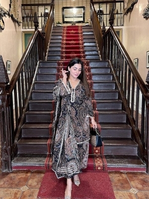 Outfits For Every Occasion Black Paisley Print Cotton Suit - Ethnic Region: Indian