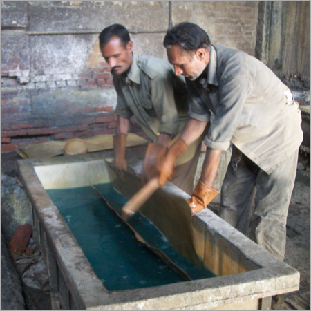 एसीड धोना