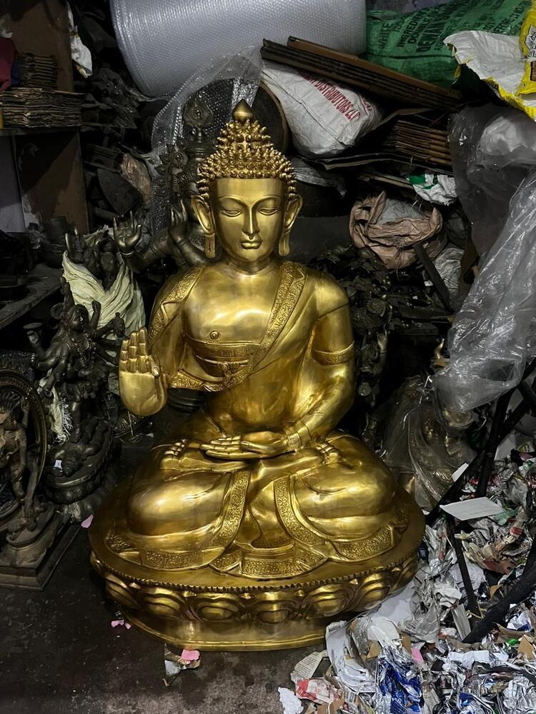Buddha Brass 4 Feet Statue - Color: Golden