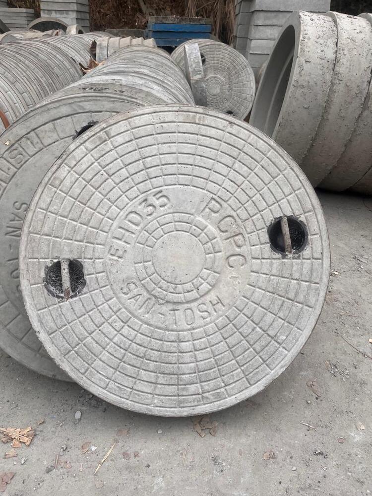 Sfrc/rcpc/rcc Manhole Cover With Frame