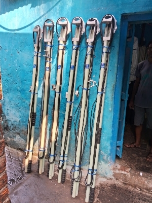 400 kV discharge rod