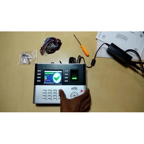 Fingerprint Recognition Essl Iclock990 Biometric Attendance System - Identification Time: 1A  3 Seconds