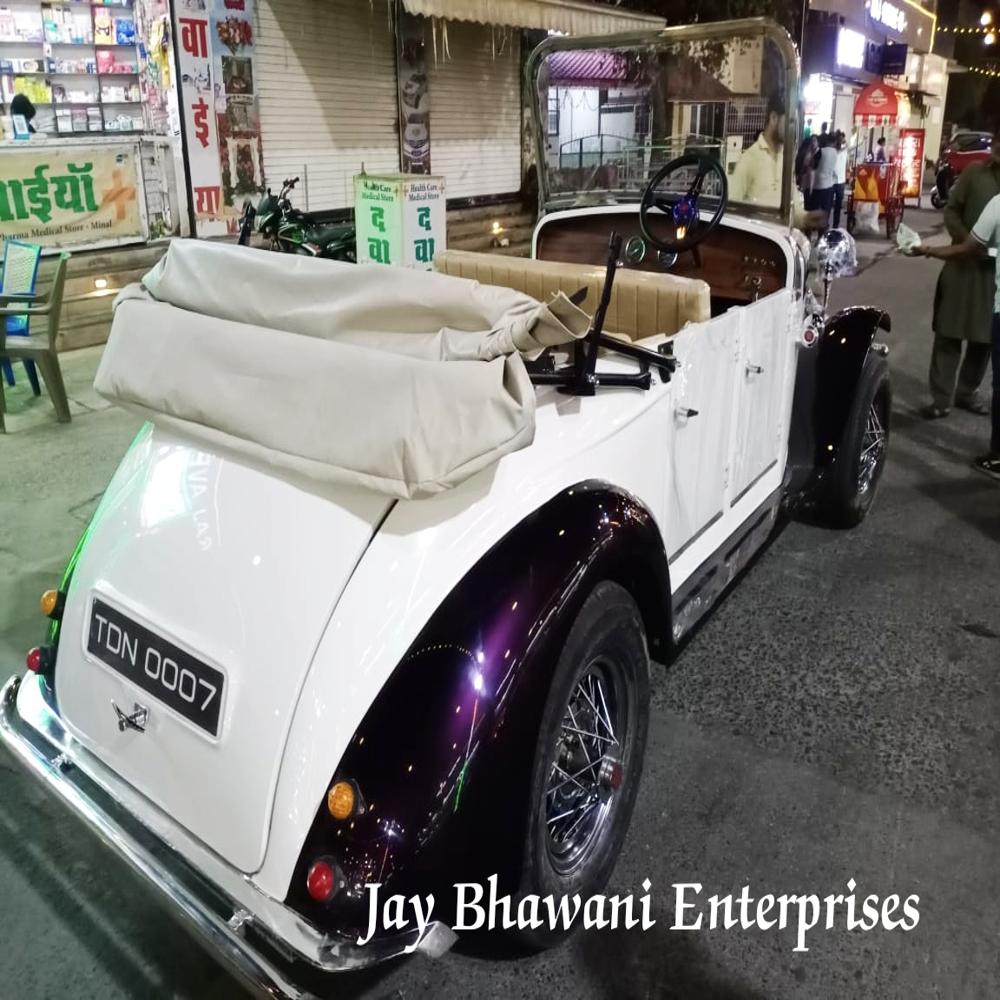 JB Vintage Car
