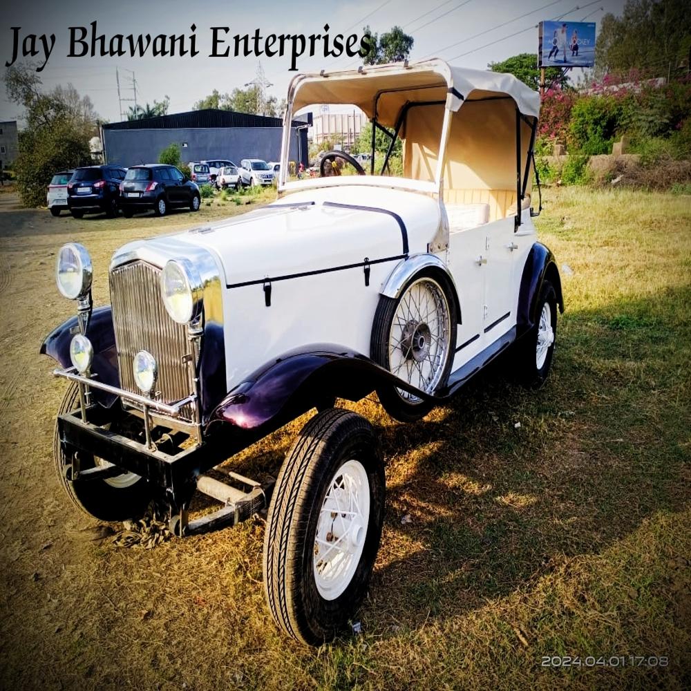 JB Vintage Car