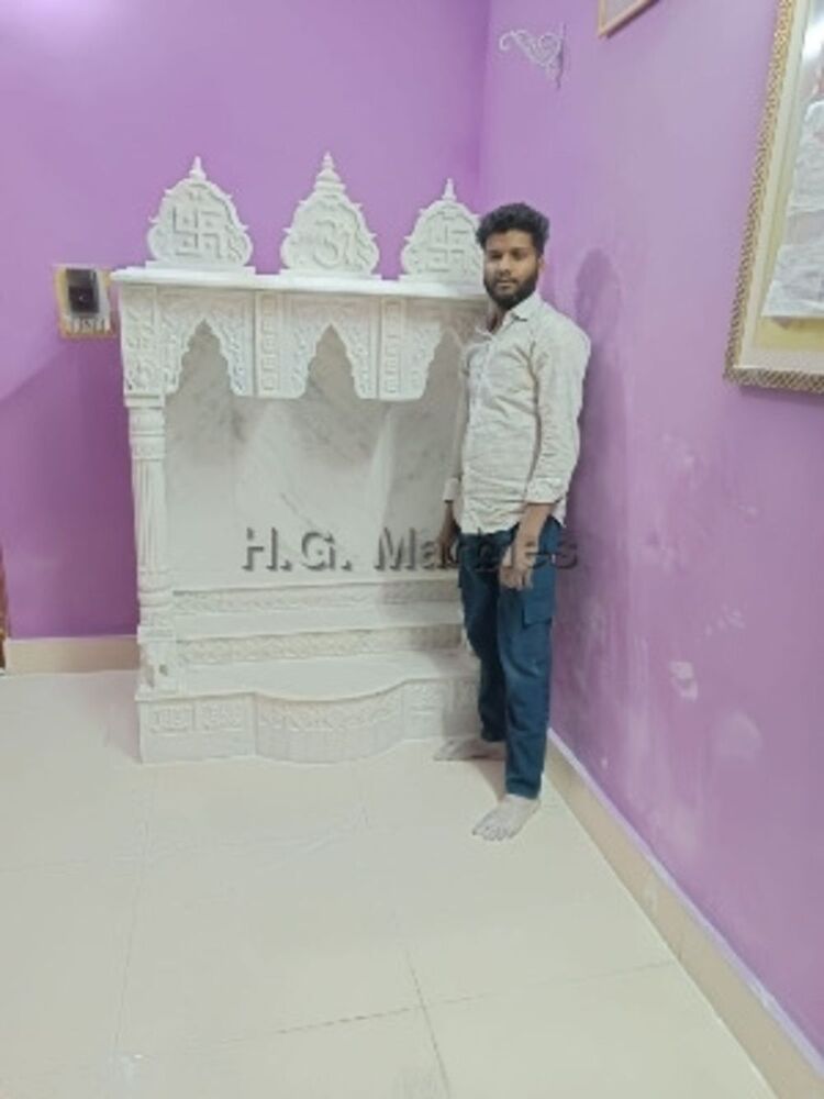White Marble Hindu Temple For Indoor - Regional Style: Indian
