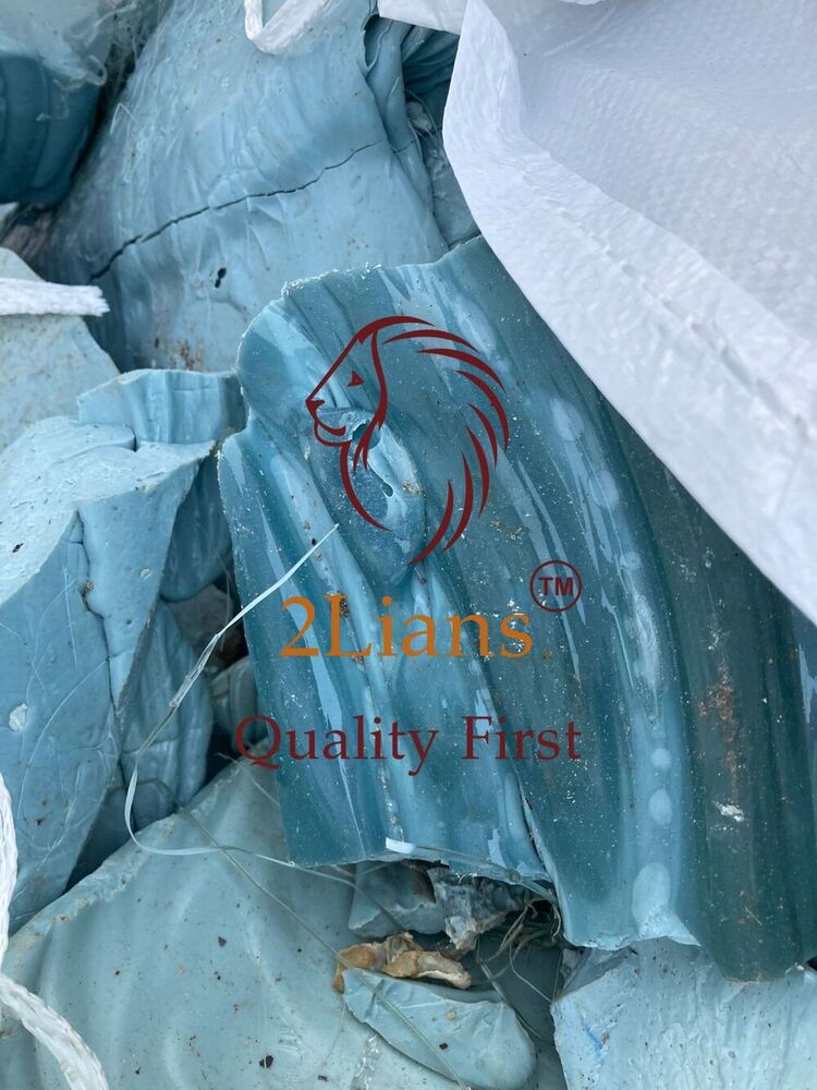 Pet Lump Natural And Natural/bluish - Usage: Use For Recycling