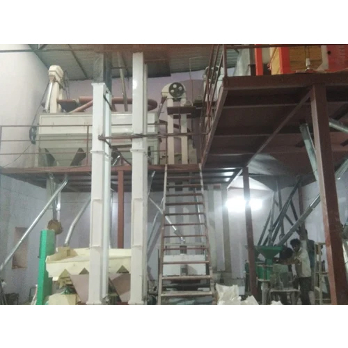 Industrial Atta Chakki Plant - Capacity: 500 Kg/Hr