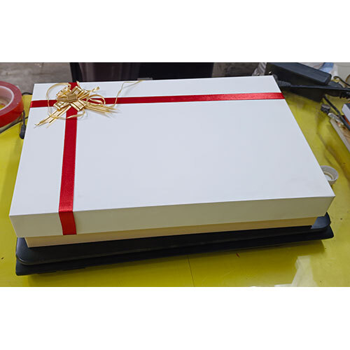 Top Bottom (Lid Box) - Material: Paper