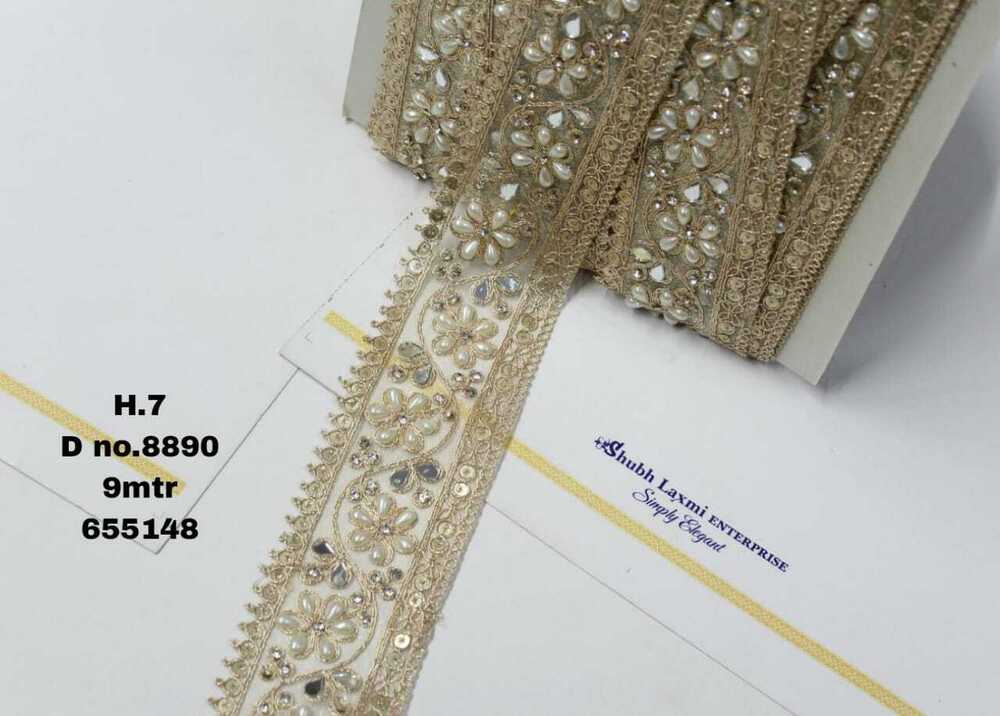 sequence &mirror & moti lace