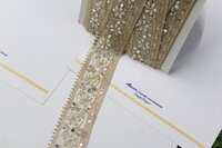 sequence &mirror & moti lace