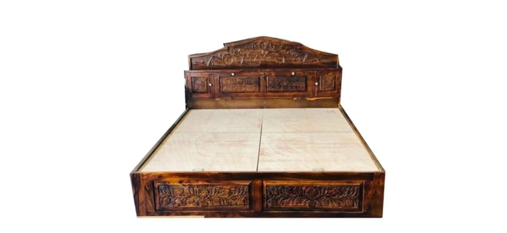 Wooden King Size Bed - Application: Hotel Cafe Bar Restraurent