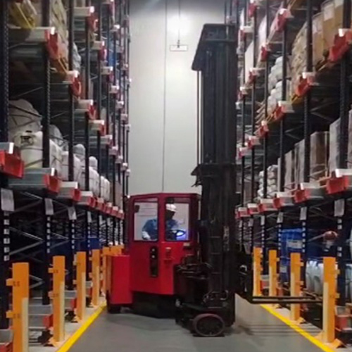 Cold Storage Articulated Forklift - Max. Lifting Height: Upto 12 Foot (Ft)