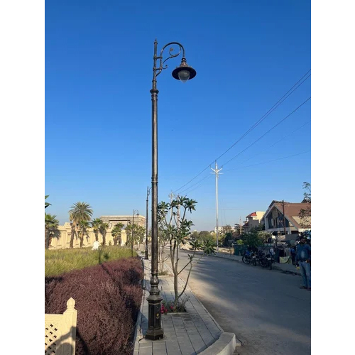 Cast Iron Lamp Pole - Color: Black