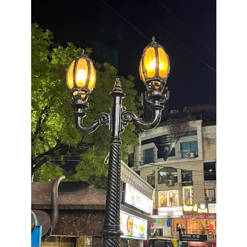 12 Feet Cast Iron Lamp Post - Color: Black