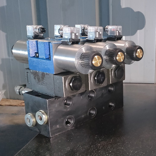 Manifold Block And Valve Assembly