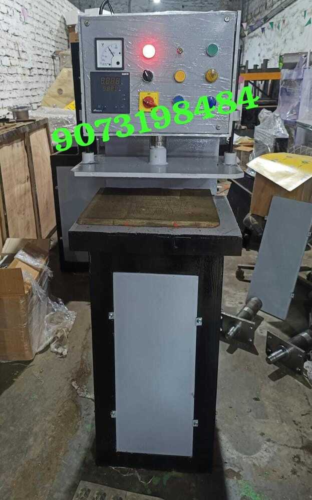Hydraulic sole cutting machine