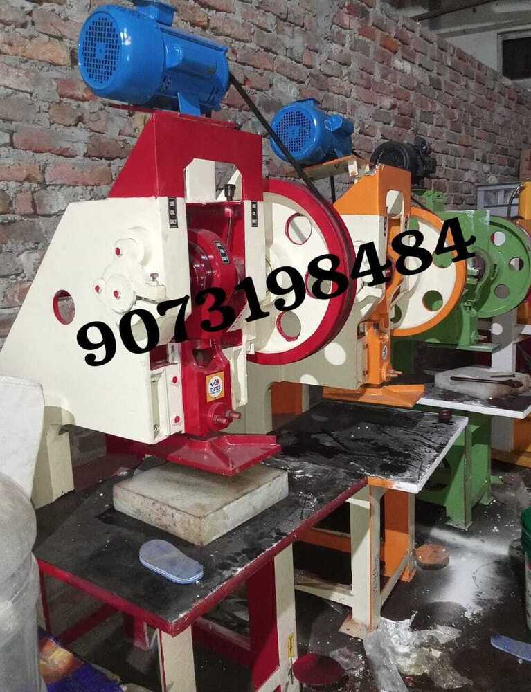 Automatic slipper making machine