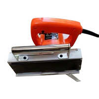 Portable UPVC Top & Bottom Corner Cleaning Tool