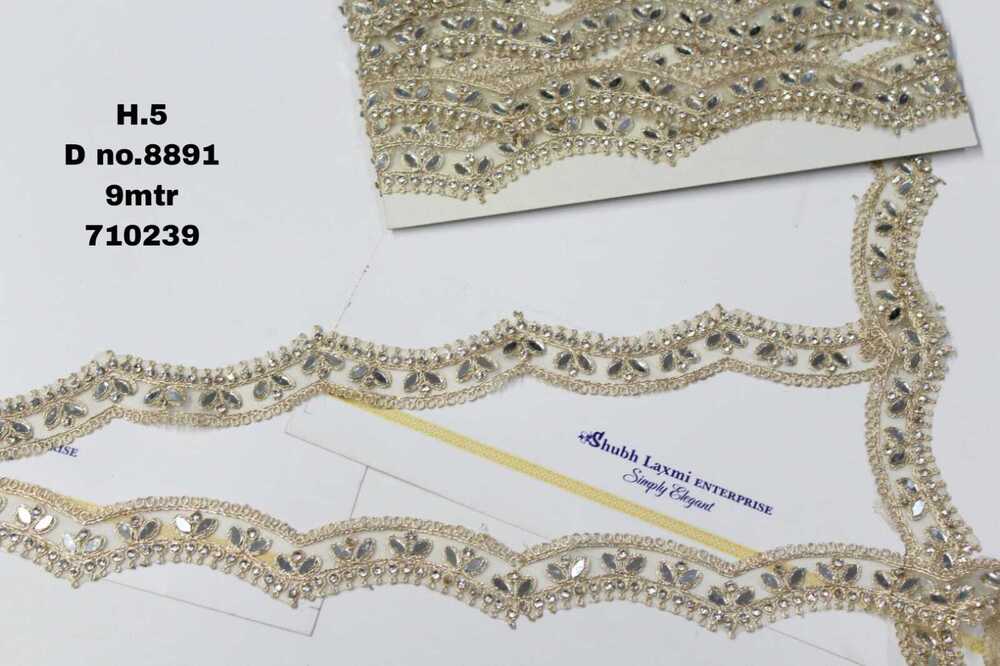 handwork lace & mirror