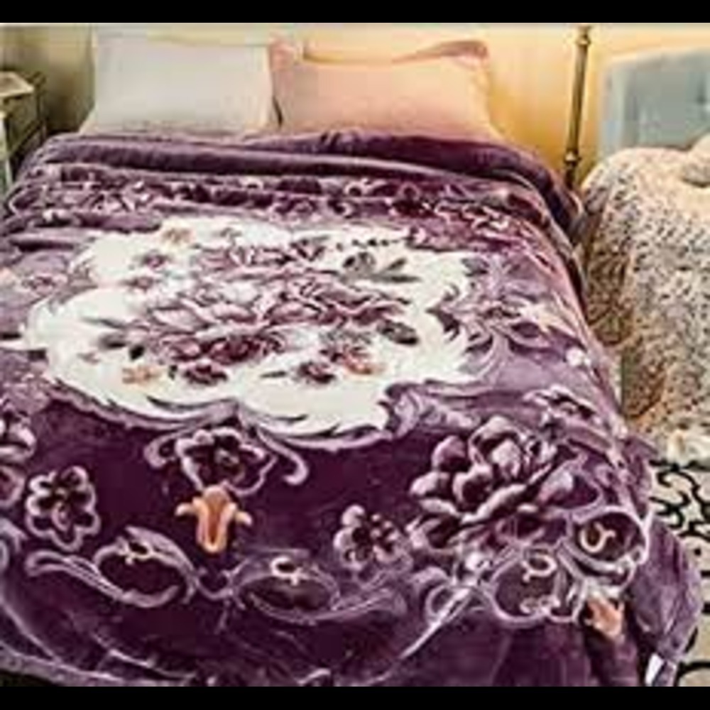 Cloudy Mink Blanket - Age Group: Children