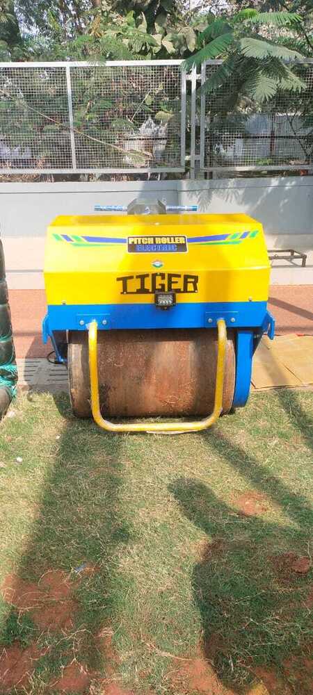 500kg EV Walk behind Pitch Roller
