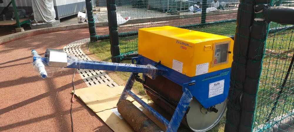 500-750 Kgs Walkbehind Battery Operated Pitch Roller - Age Group: Adults