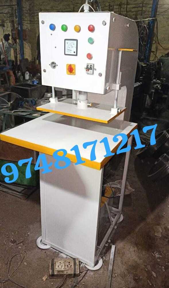 Hydraulic chappal making machine