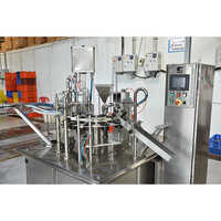 Frozen Yogurt Machine - Silver Finish, 220-440 Volt Full Automatic Control | Durable Design, Low Energy Consumption, Suitable For Industrial Use