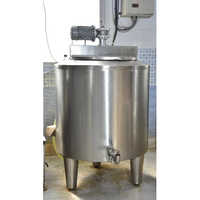 Hot Chocolate Storage Tank