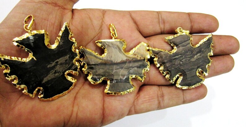 Natural Jasper Bird Shape Design Gold Electroplated Edge Double Loop