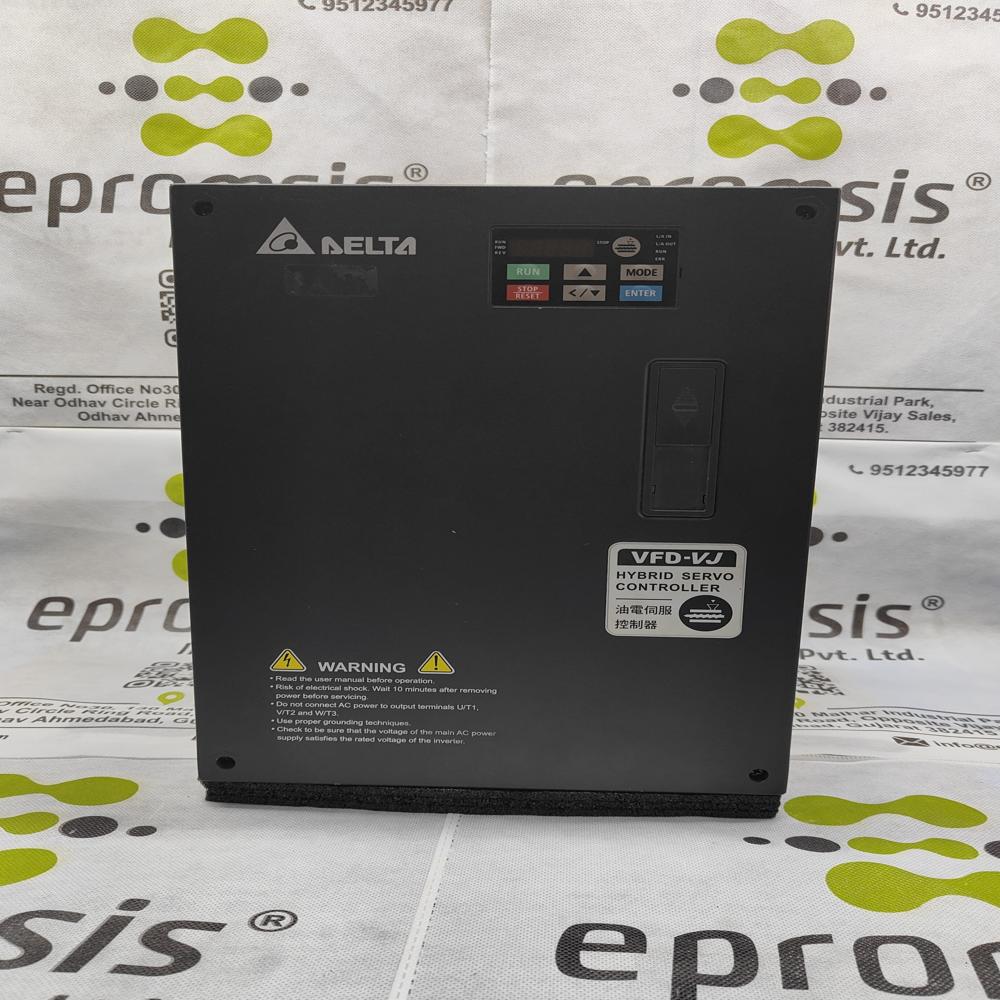 Delta Hybrid Servo Drive Vfd 300 Vl43c-j - Color: Blue