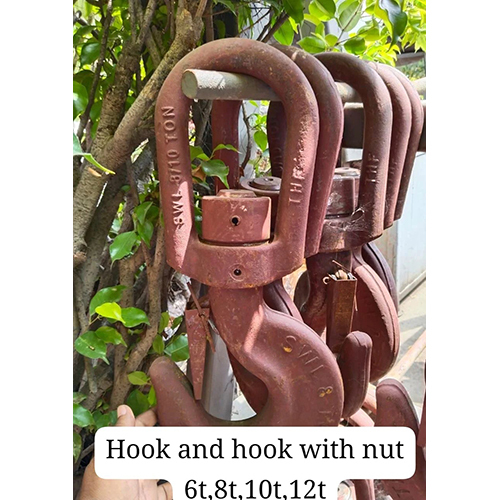 Hook And Hook With Nut - Color: Red