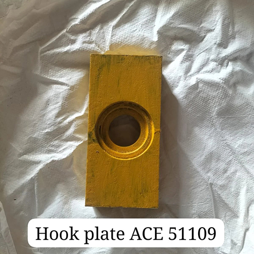 Hook Plate Ace - Color: Yellow