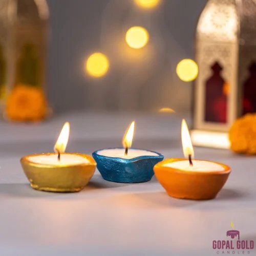 Cd01 Diwali Diya - Color: Golden