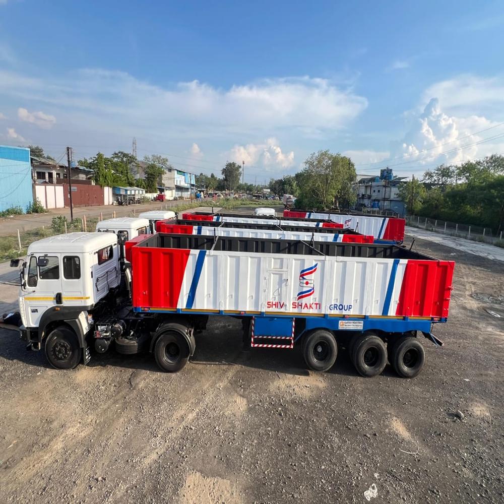 Load Master Sidewall Trailer - Material: Iron