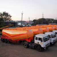 TITAN BULKER TRAILER