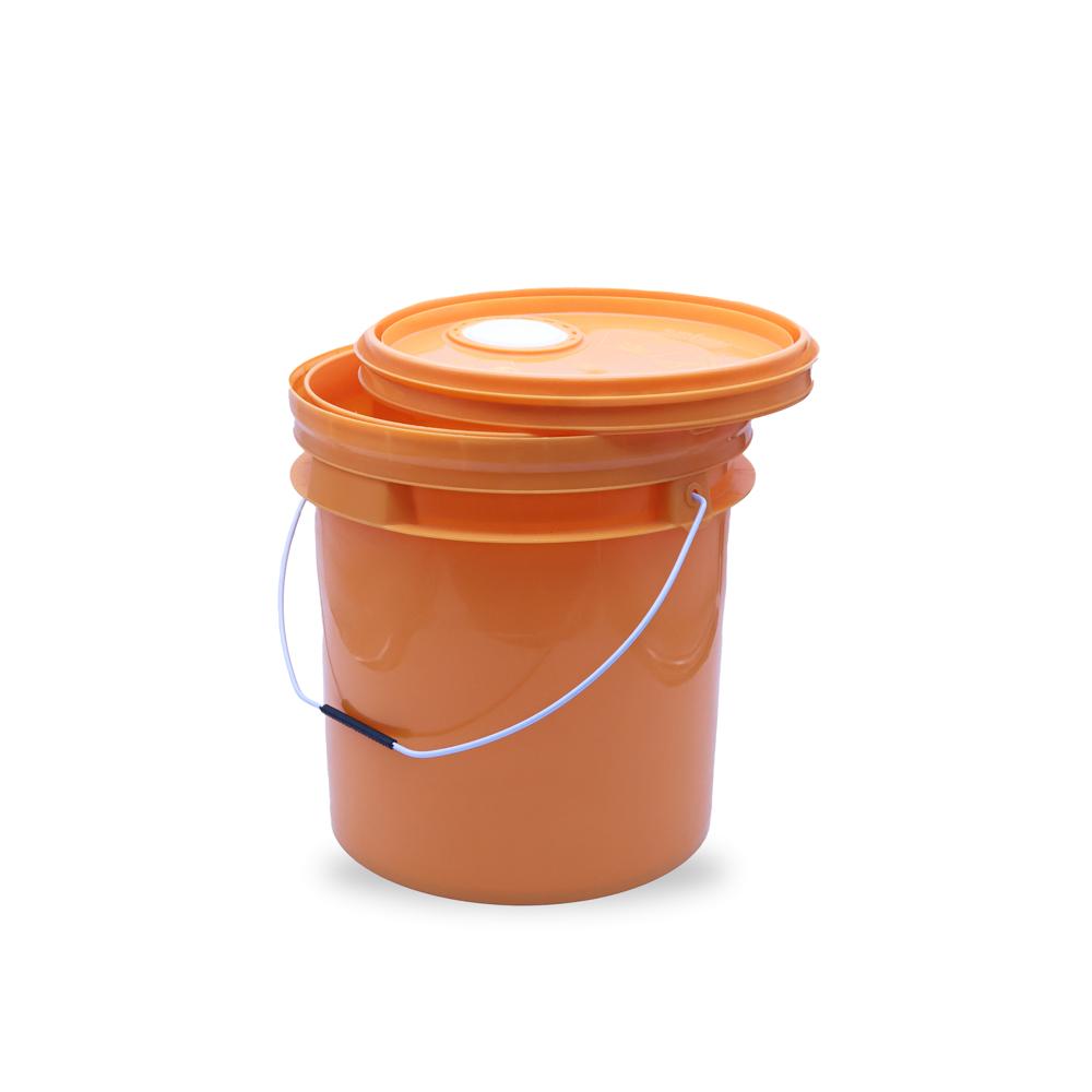 7.5Ltr Lubricant Oil Bucket - Color: Green