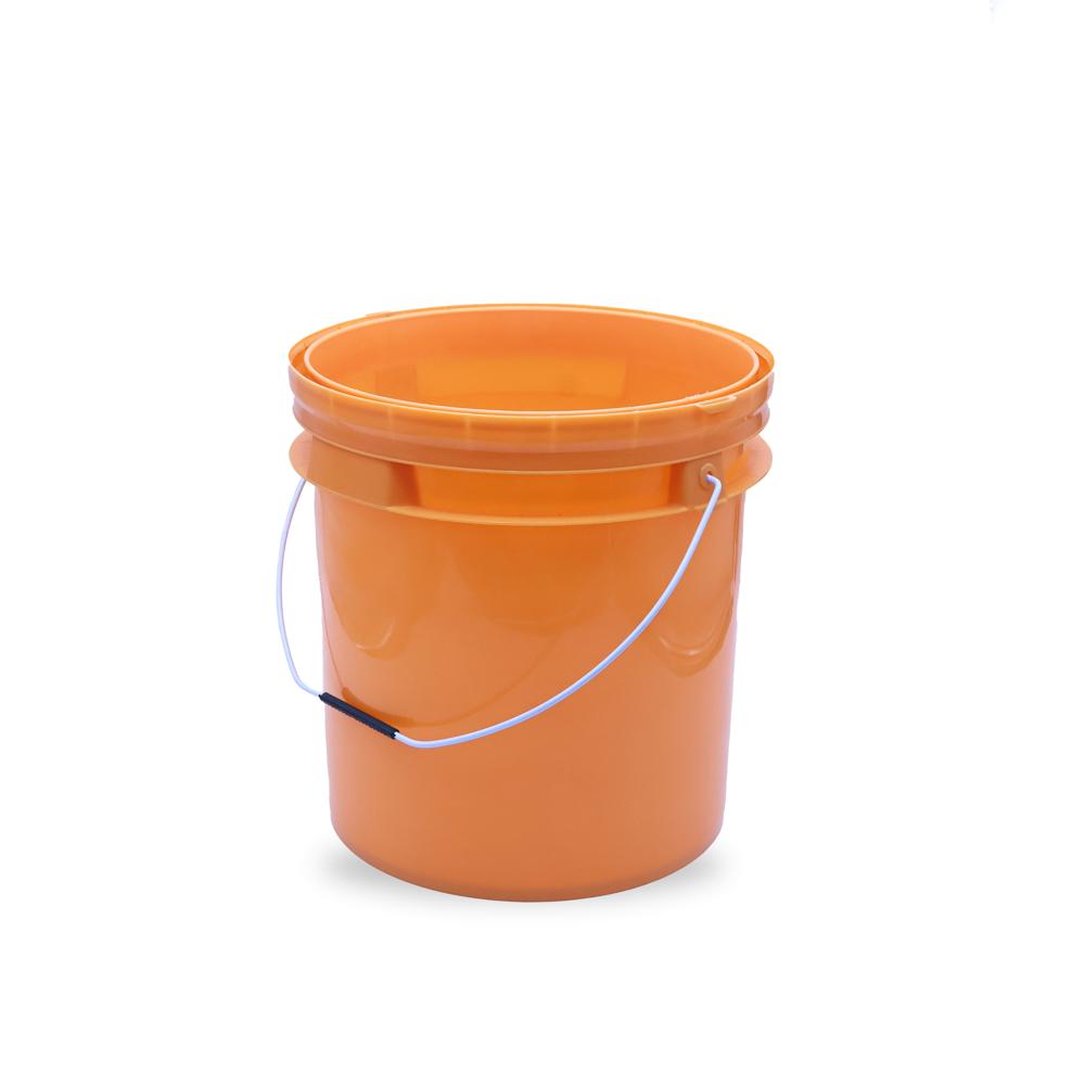 Plastic 7.5Ltr Lubricant Oil Bucket - Color: Grey