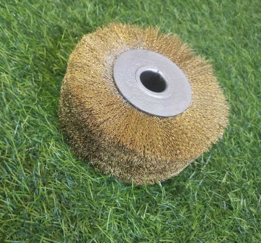 Brass Concrete Texturing Brush - Bristle Color: Gold