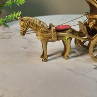 Aakrati Brass Horse Cart Showpiece | Classic Indian Decorative Piece | Handmade Horse Cart With Stone Finish ( Multi Color, 5 inch)