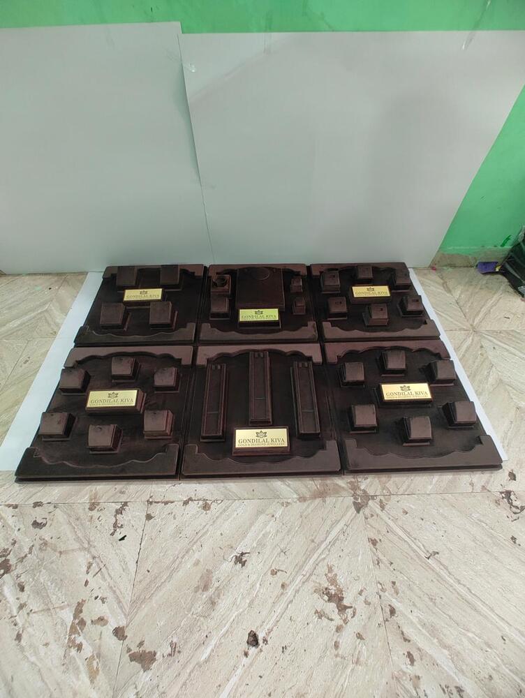 Jewellery Counter Display