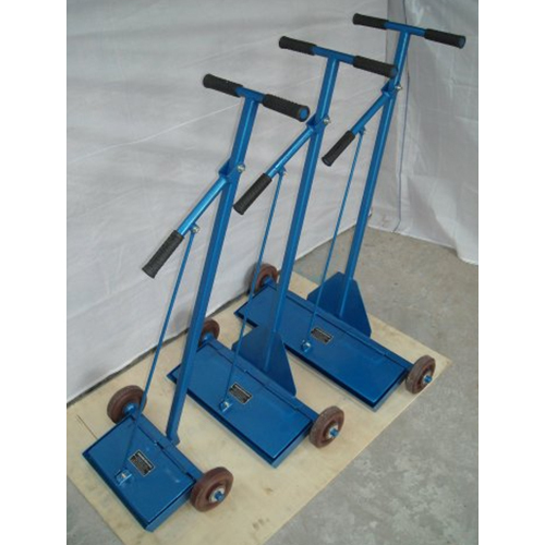 Magnetic Floor Sweeper - Automatic Grade: Manual