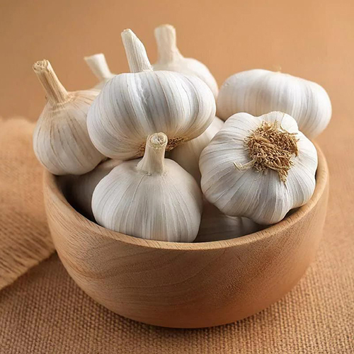 Fresh Garlic - Moisture (%): Nil