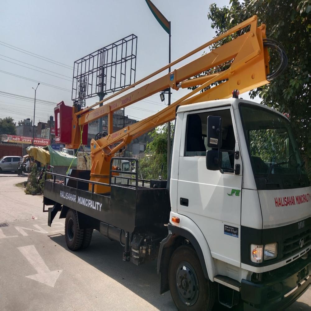 13 Mtr Working Height Sky Lift Mounted on TATA 712