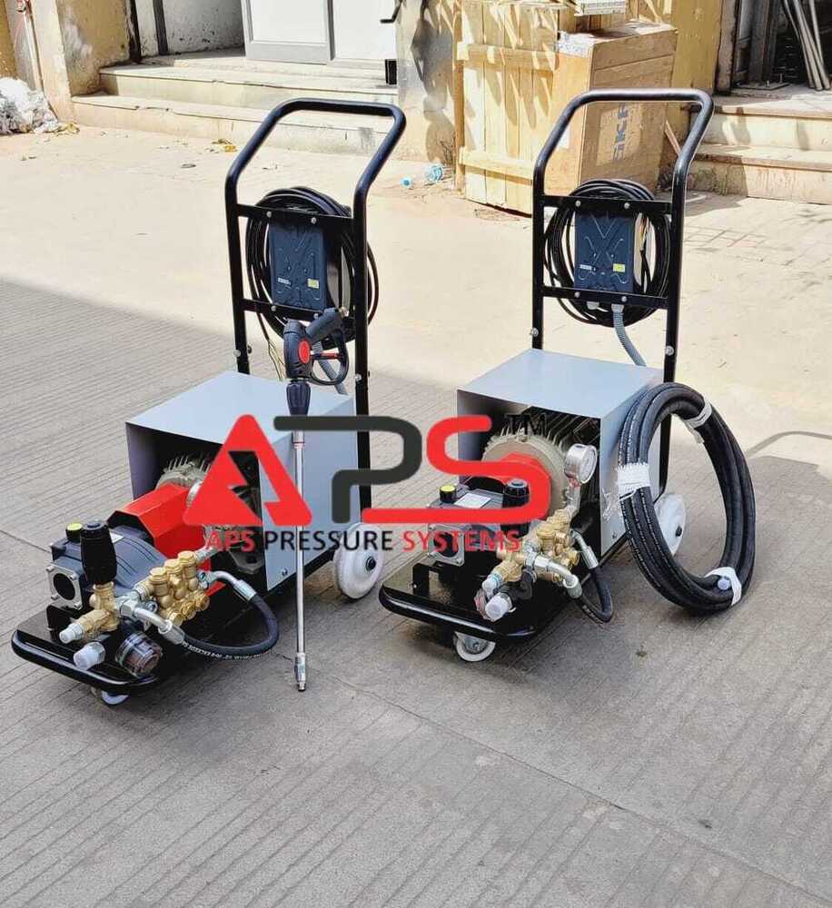 5 Hp High Pressure Washer - Capacity: 12 Ltr